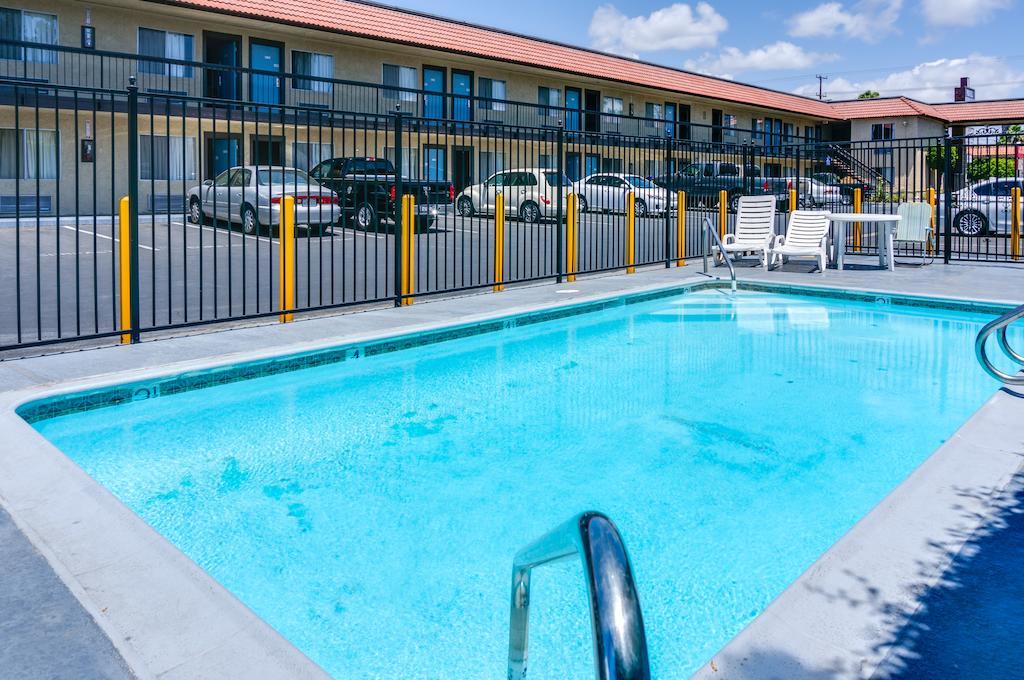 Motel Moonlight Anaheim Esterno foto